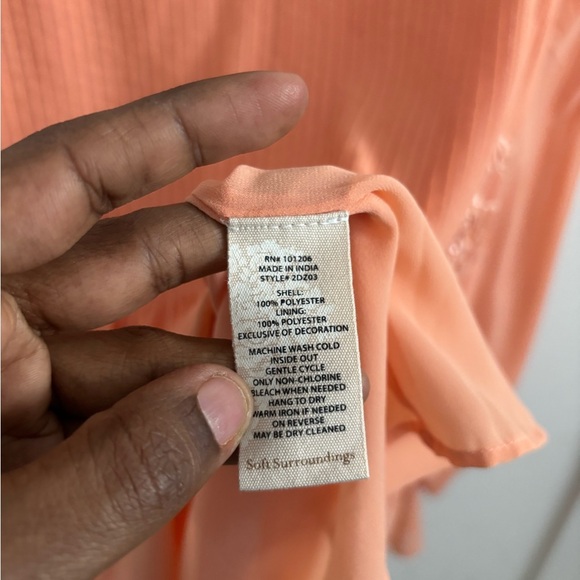 Soft Surroundings Carte Blanche Peach
Chiffon Sequin Trim Blouse Flowy peasant - Picture 6 of 8